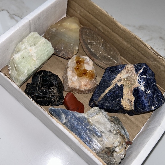 Crystal Bundle - Picture 3 of 3